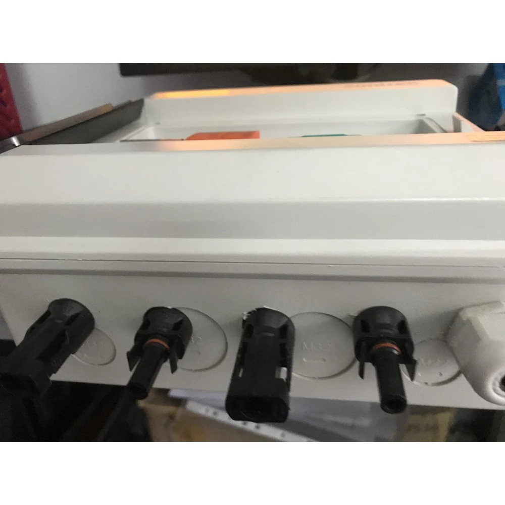 Tủ Điện NLMT Lắp Sẵn 32A 500VDC 1Pha 1 String (2)